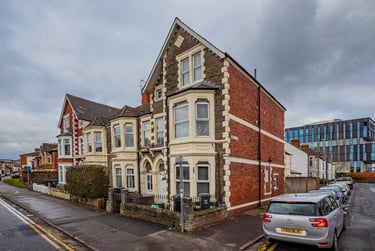 2 bed house, Colum Road, Cathays, Cardiff, CF103EL - Image 1